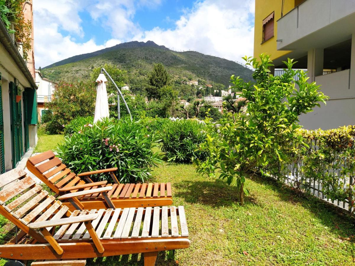 Mario Apartment With Garden Levanto Bagian luar foto