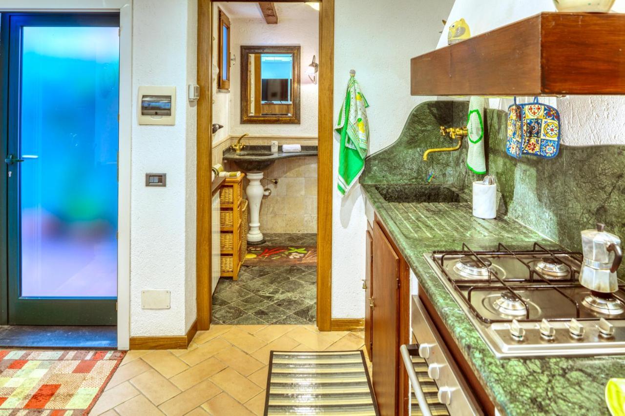 Mario Apartment With Garden Levanto Bagian luar foto